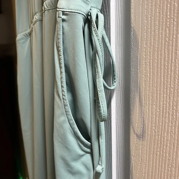 Columbia dress - Picture 2 of 5